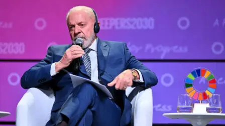 Las negociaciones enfrentan retos, principalmente en temas medioambientales y contratación pública, con preocupaciones de agricultores europeos.

Para más información del tema, visita: https://www.eleconomista.com.mx/internacionales/lula-declara-dispuesto-firmar-acuerdo-comercial-union-europea-y-mercosur-20240925-727434.html

¡Síguenos en nuestras redes sociales para mantenerte informado!

Twitter: https://twitter.com/eleconomista 
Facebook: https://www.facebook.com/ElEconomista.mx
Instagram: https://www.instagram.com/eleconomistamx
LinkedIn: https://www.linkedin.com/company/el-economista/

#ElEconomista #EETV