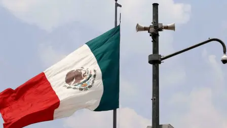 El Servicio Sismológico Nacional informó que el sismo registrado la mañana de este jueves fue de magnitud 2.4.

Para más información del tema, visita: https://www.eleconomista.com.mx/politica/nuevo-microsismo-cdmx-ssn-reporta-2-4-oeste-benito-juarez-20240926-727575.html

¡Síguenos en nuestras redes sociales para mantenerte informado!

Twitter: https://twitter.com/eleconomista 
Facebook: https://www.facebook.com/ElEconomista.mx
Instagram: https://www.instagram.com/eleconomistamx
LinkedIn: https://www.linkedin.com/company/el-economista/

#ElEconomista #EETV