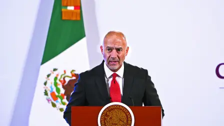 Cuauhtémoc, Ciudad de México, México, miércoles 10 de octubre de 2024.   La presidenta Constitucional de los Estados Unidos Mexicanos, la doctora Claudia Sheinbaum Pardo en conferencia de prensa Matutina “Las mañaneras del pueblo”. La acompañan Jesús Antonio Esteva Medina, secretario de Infraestrucrura, Comunicaciones y Transportes (SICT); Ernestina Godoy Ramos, consejera jurídica del Ejecutivo Federal; Arturo Zaldívar, coordinador de Política y Gobierno y Noemí Juárez Pérez, subsecretaria de Educación Básica (Mujeres en la Historia)Conferencia de prensa Matutina. 
Foto: Presidencia