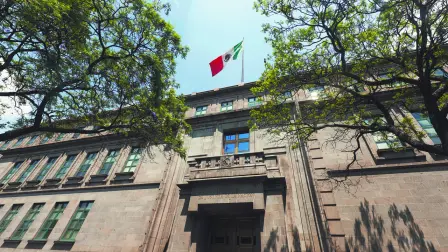 El Partido Acción Nacional se quejó en su escrito, ante la Suprema Corte, de que la mayoría parlamentaria en la Cámara Baja abuse de la ley y realice procesos legislativos irregulares.

Para más información del tema, visita: https://www.eleconomista.com.mx/politica/impugnan-scjn-supremacia-constitucional-20241104-732709.html
Twitter: https://twitter.com/eleconomista 
Sitio web: https://www.eleconomista.com.mx/ 
Facebook: https://www.facebook.com/ElEconomista.mx 

#ElEconomista #CapitalHumano #EETV
