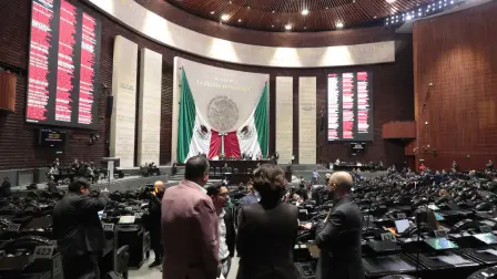 Con 332 votos a favor y 119 en contra, las y los diputados, en su mayoría de Morena, el PT y PVEM, avalaron en lo general y particular la reforma para eliminar el INAI, el IFT, la Cofece, la CRE, MEJOREDU, la CNH y el CONEVAL.

Para más información del tema, visita: https://www.eleconomista.com.mx/politica/diputados-concretan-extincion-siete-autonomos-crean-materia-competencia-t-mec-20241121-735264.html

¡Síguenos en nuestras redes sociales para mantenerte informado!

Twitter: https://twitter.com/eleconomista 
Facebook: https://www.facebook.com/ElEconomista.mx
Instagram: https://www.instagram.com/eleconomistamx
LinkedIn: https://www.linkedin.com/company/el-economista/

#ElEconomista #EETV