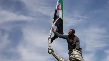 El Kremlin dijo este lunes que era demasiado pronto para decir qué depararía el futuro a las bases militares rusas en Siria y añadió que sería objeto de debate con los nuevos gobernantes en Damasco.