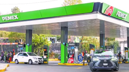 GASOLINERA GASOLINERIA GASOLINA FOTO: GILBERTO MARQUINA