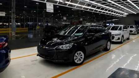 México registró ligero incremento de 1.7% en la producción de vehículos ligeros durante enero pasado, con 312,257 unidades, sin embargo, la incertidumbre por la imposición de aranceles impactó en las exportaciones al provocar caída de 13.7%, con el envío de 219,414 vehículos al mundo, reportó el INEGI.

Para más información del tema, visita: https://www.eleconomista.com.mx/empresas/exportaciones-autos-hechos-mexico-bajaron-13-74-enero-pese-alza-produccion-20250210-745677.html

¡Síguenos en nuestras redes sociales para mantenerte informado!

Twitter: https://twitter.com/eleconomista 
Facebook: https://www.facebook.com/ElEconomista.mx
Instagram: https://www.instagram.com/eleconomistamx
LinkedIn: https://www.linkedin.com/company/el-economista/

#ElEconomista #EETV