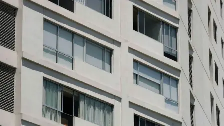 En 2024, el tamaño promedio de las construcciones verticales fue de 79 m2, lo que la convierte en la tercera ciudad con superficie más pequeña en departamentos

Para más información del tema, visita: https://www.eleconomista.com.mx/econohabitat/reduccion-vivienda-ciudad-mexico-respuesta-costo-problema-habitacional-20250221-747348.html

¡Síguenos en nuestras redes sociales para mantenerte informado!

Twitter: https://twitter.com/eleconomista 
Facebook: https://www.facebook.com/ElEconomista.mx
Instagram: https://www.instagram.com/eleconomistamx
LinkedIn: https://www.linkedin.com/company/el-economista/

#ElEconomista #EETV