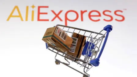 AliExpress lanzó su nuevo marketplace en México, dirigido a emprendedores y comerciantes nacionales para impulsar su crecimiento en el comercio electrónico, ofreciéndoles la posibilidad de vender sus productos en su tienda online. 

Para más información del tema, visita: https://www.eleconomista.com.mx/empresas/aliexpress-lanza-nuevo-marketplace-mexico-impulsar-emprendedores-comerciantes-nacionales-20250313-750399.html 

¡Síguenos en nuestras redes sociales para mantenerte informado! 

Twitter: https://twitter.com/eleconomista 
Facebook: https://www.facebook.com/ElEconomista.mx 
Instagram: https://www.instagram.com/eleconomistamx 
LinkedIn: https://www.linkedin.com/company/el-economista/ 

#ElEconomista