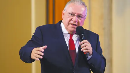 Descripción automática