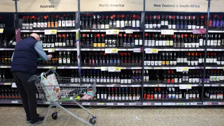 Las exportaciones italianas están paradas, pues los importadores estadounidenses dudan hacer pedidos de vino, que ya no serían competitivos en caso de una eventual imposición de derechos aduanales