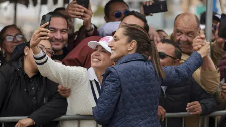 Claudia Sheinbaum de gira por Baja California.