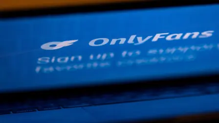 Una startup dirigida por Tim Stokely, fundador de la red social de contenido para adultos OnlyFans, se ha asociado con una fundación de criptomonedas para presentar un plan de última hora para adquirir TikTok de ByteDance, dijeron ambas partes este miércoles.

Para más información del tema, visita: https://www.eleconomista.com.mx/tecnologia/fundador-onlyfans-empresa-criptomonedas-presentan-oferta-ultima-hora-comprar-tiktok-20250402-753161.html

¡Síguenos en nuestras redes sociales para mantenerte informado!

Twitter: https://twitter.com/eleconomista 
Facebook: https://www.facebook.com/ElEconomista.mx
Instagram: https://www.instagram.com/eleconomistamx
LinkedIn: https://www.linkedin.com/company/el-economista/

#ElEconomista #EETV