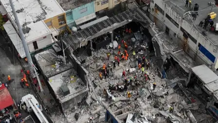 El balance final de muertos tras el desplome de la discoteca en Santo Domingo cerró en 221 víctimas, informó este viernes la presidencia dominicana, mientras buscan agilizar las autopsias y entrega de cadáveres.

¡Síguenos en nuestras redes sociales para mantenerte informado!

Twitter: https://twitter.com/eleconomista 
Facebook: https://www.facebook.com/ElEconomista.mx
Instagram: https://www.instagram.com/eleconomistamx
LinkedIn: https://www.linkedin.com/company/el-economista/

#ElEconomista #EETV #AFP