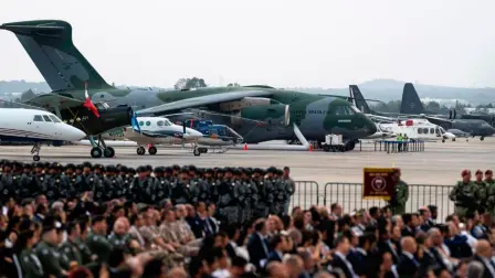 Inauguración de la Feria Aeroespacial México 2025.