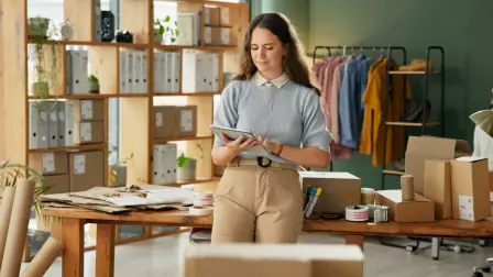 Los emprendedores no esperan a que llegue el momento adecuado, buscan y analizan las necesidades del mercado.