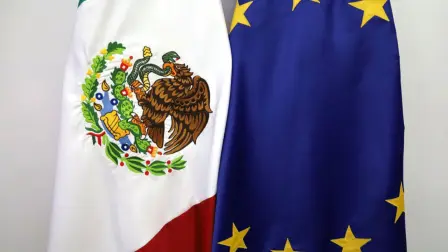 El viceprimer ministro de Italia, Antonio Tajani, estimó que la firma de la modernización del Tratado de Libre Comercio entre la Unión Europea y México (TLCUEM) se dará en 2025.

Para más información del tema, visita: https://www.eleconomista.com.mx/empresas/italia-preve-tlcuem-2-0-firme-20250522-760309.html 

¡Síguenos en nuestras redes sociales para mantenerte informado!

Twitter: https://twitter.com/eleconomista 
Facebook: https://www.facebook.com/ElEconomista.mx
Instagram: https://www.instagram.com/eleconomistamx
LinkedIn: https://www.linkedin.com/company/el-economista/

#ElEconomista #EETV