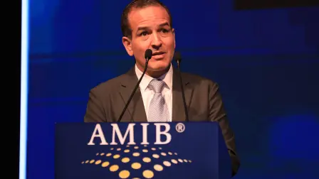 Alejandro Aguilar Ceballos, presidente del Comité de Gestión de Activos de la AMIB en el Foro de Fondos AMIB 2025.