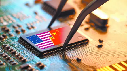 Estados Unidos ha ordenado a un amplio abanico de empresas que dejen de enviar productos a China sin licencia y ha revocado las ya concedidas a determinados proveedores, dijeron tres personas cercanas al asunto.