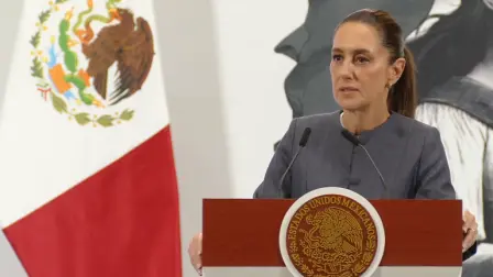 El tráfico ilegal de México a Estados Unidos de fentanilo, causante de la muerte de decenas de miles de estadounidenses en los últimos años, ha caído cerca de 40% desde la llegada de Donald Trump a la Casa Blanca, estimó la mañana de este viernes la presidenta de México, Claudia Sheinbaum.

Para más información del tema, visita: https://www.eleconomista.com.mx/politica/sheinbaum-destaca-caida-40-trafico-fentanilo-mexico-eu-trump-20250606-762540.html

¡Síguenos en nuestras redes sociales para mantenerte informado!

Twitter: https://twitter.com/eleconomista 
Facebook: https://www.facebook.com/ElEconomista.mx
Instagram: https://www.instagram.com/eleconomistamx
LinkedIn: https://www.linkedin.com/company/el-economista/
T

#ElEconomista #EETV #Fentanilo #Trump