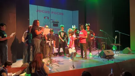 El equipo que hace el programa de Jocus Pocus.