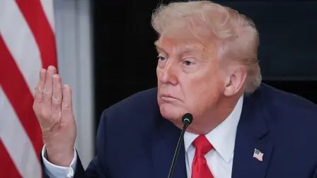 El presidente de Estados Unidos, Donald Trump, advirtió este jueves que podría subir pronto los aranceles a los automóviles, argumentando que eso podría incitar a los fabricantes de automóviles a acelerar las inversiones en Estados Unidos.