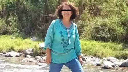 El gabinete de seguridad estatal ha desplegado un operativo para localizar y detener a los responsables de la agresión 

Para más información del tema, visita: https://www.eleconomista.com.mx/politica/comando-asesina-lilia-gema-garcia-soto-alcaldesa-oaxaca-20250615-763799.html 

¡Síguenos en nuestras redes sociales para mantenerte informado! 

Twitter: https://twitter.com/eleconomista 
Facebook: https://www.facebook.com/ElEconomista.mx 
Instagram: https://www.instagram.com/eleconomistamx 
LinkedIn: https://www.linkedin.com/company/el-economista/ 

#ElEconomista #EETV #LiliaGemaGarcíaSoto