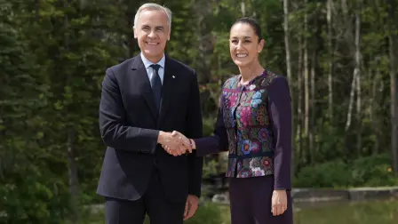 La presidenta Claudia Sheinbaum fue recibida este martes por el primer ministro canadiense, Mark Carney, en el marco de la Cumbre del G7.