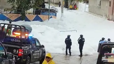 La Prensa Los Cuartos se desbordó en Naucalpan.