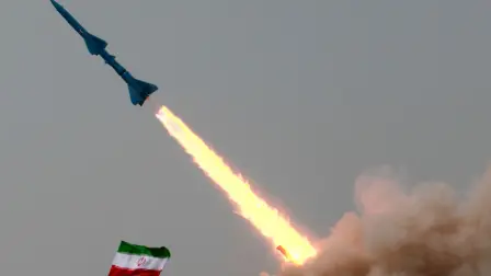 La Guardia Revolucionaria dice que "la defensa nacional continuará hasta la total eliminación del régimen sionista".

Para más información del tema, visita: https://www.eleconomista.com.mx/internacionales/iran-lanza-nuevo-misil-balistico-multiples-cabezas-explosivas-israel-20250623-764886.html

¡Síguenos en nuestras redes sociales para mantenerte informado!

Twitter: https://twitter.com/eleconomista 
Facebook: https://www.facebook.com/ElEconomista.mx
Instagram: https://www.instagram.com/eleconomistamx
LinkedIn: https://www.linkedin.com/company/el-economista/

#ElEconomista #EETV