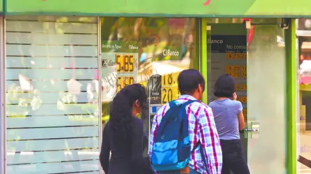 Descripción automática