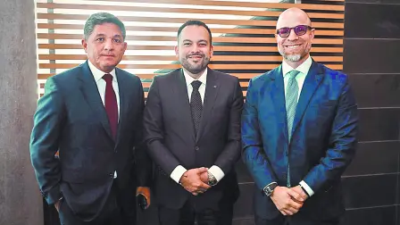 Descripción automática