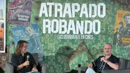 Santiago García Galván y Gustavo Angel de la casa productora Itaca Films.