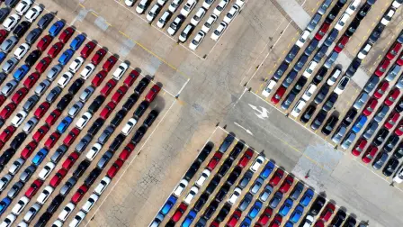 Tras meses de intensas negociaciones, Bruselas y Washington sellaron un acuerdo comercial a finales de julio basado en aranceles aduaneros del 15% para los productos europeos que llegan a Estados Unidos.