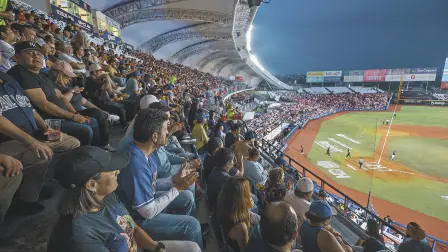 Estadio de beisbol.