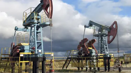 El Tesoro de Estados Unidos pidió la imposición de "aranceles significativos" a productos de China e India en un esfuerzo para detener sus compras de petróleo ruso.

Para más información del tema, visita: https://www.eleconomista.com.mx/mercados/estados-unidos-pide-g7-ue-imponer-aranceles-china-e-india-compras-petroleo-ruso-20250912-776931.html

¡Síguenos en nuestras redes sociales para mantenerte informado!

Twitter: https://twitter.com/eleconomista 
Facebook: https://www.facebook.com/ElEconomista.mx
Instagram: https://www.instagram.com/eleconomistamx
LinkedIn: https://www.linkedin.com/company/el-economista/

#ElEconomista #EETV