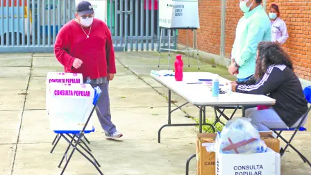 Descripción automática