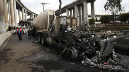 La Secretaría de Salud capitalina informó el número actual de los decesos, así como de las personas hospitalizadas y dadas de alta tras el accidente.

Para más información del tema, visita: https://www.eleconomista.com.mx/politica/tragedia-puente-concordia-reportan-numero-muertos-explosion-pipa-gas-iztapalapa-20250921-777825.html

¡Síguenos en nuestras redes sociales para mantenerte informado!

Twitter: https://twitter.com/eleconomista 
Facebook: https://www.facebook.com/ElEconomista.mx
Instagram: https://www.instagram.com/eleconomistamx
LinkedIn: https://www.linkedin.com/company/el-economista/

#ElEconomista #Iztapalapa #Pipa