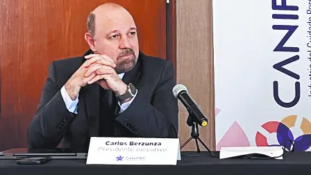 Descripción automática