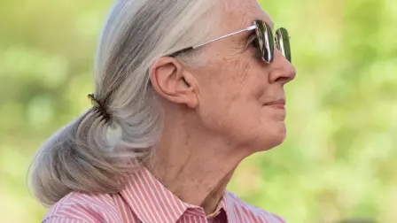 Jane Goodall (1934-2025).