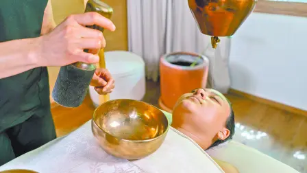 El spa de Cartesiano en Puebla incorpora el sistema Gharieni, tecnología alemana que fusiona sonido, vibración y calor para promover descanso profundo, relajación y regeneración celular.