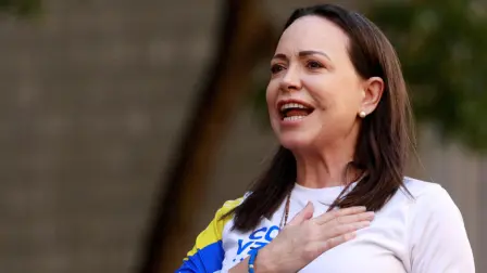 El Instituto Nobel revisa si hubo filtraciones después de un inusual aumento de apuestas a favor de María Corina Machado horas antes del anuncio.

Para más información del tema, visita: https://www.eleconomista.com.mx/internacionales/investigan-posible-filtracion-nobel-paz-apuestas-favor-maria-corina-machado-20251010-781043.html

¡Síguenos en nuestras redes sociales para mantenerte informado!

Twitter: https://twitter.com/eleconomista 
Facebook: https://www.facebook.com/ElEconomista.mx
Instagram: https://www.instagram.com/eleconomistamx
LinkedIn: https://www.linkedin.com/company/el-economista/

#ElEconomista #EETV