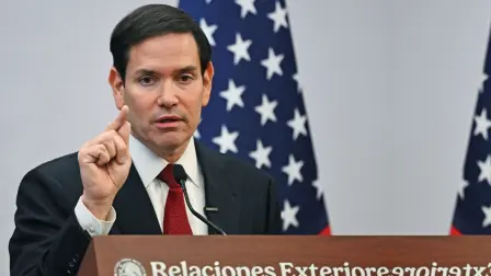 Estados Unidos está dispuesto a ofrecer ayuda humanitaria inmediata a la población de Cuba afectada por el huracán Melissa, dijo el jueves el secretario de Estado estadounidense, Marco Rubio, en una publicación en X.

Para más información del tema, visita: https://www.eleconomista.com.mx/internacionales/marco-rubio-anuncia-eu-ofrecera-ayuda-humanitaria-cuba-huracan-melissa-20251030-784274.html

¡Síguenos en nuestras redes sociales para mantenerte informado!

Twitter: https://twitter.com/eleconomista 
Facebook: https://www.facebook.com/ElEconomista.mx
Instagram: https://www.instagram.com/eleconomistamx
LinkedIn: https://www.linkedin.com/company/el-economista/

#ElEconomista #EETV