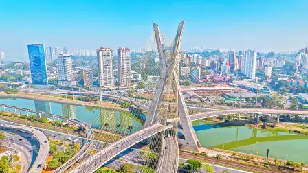 Descripción automática