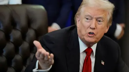El presidente de Estados Unidos dijo que considerará alternativas si el Tribunal Supremo falla en contra de su administración.

Para más información del tema, visita: https://www.eleconomista.com.mx/empresas/trump-evalua-recurrir-plan-b-corte-suprema-bloquea-politica-arancelaria-20251106-785383.html

¡Síguenos en nuestras redes sociales para mantenerte informado!

Twitter: https://twitter.com/eleconomista 
Facebook: https://www.facebook.com/ElEconomista.mx
Instagram: https://www.instagram.com/eleconomistamx
LinkedIn: https://www.linkedin.com/company/el-economista/

#ElEconomista #EETV