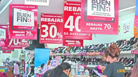 La institución comentó que entre los proveedores con más reportes están Walmart, Sam 's Club y Soriana; 86% de los mexicanos planea aprovechar las ofertas de noviembre y 54% realizará compras bajo el esquema de MSI

Para más información del tema, visita: https://www.eleconomista.com.mx/finanzaspersonales/buen-2025-consumidores-quejan-incumplimiento-precios-promociones-dice-profeco-20251115-786746.html

¡Síguenos en nuestras redes sociales para mantenerte informado!

Twitter: https://twitter.com/eleconomista 
Facebook: https://www.facebook.com/ElEconomista.mx
Instagram: https://www.instagram.com/eleconomistamx
LinkedIn: https://www.linkedin.com/company/el-economista/
T

#ElEconomista #EETV