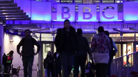 Los abogados de Donald Trump enviaron una carta a la BBC, acusando a la cadena de difamar al presidente por la edición de un discurso.

Para más información del tema, visita: https://www.eleconomista.com.mx/internacionales/trump-exigira-5-000-millones-dolares-bbc-edicion-documental-20251114-786733.html

¡Síguenos en nuestras redes sociales para mantenerte informado!

Twitter: https://twitter.com/eleconomista 
Facebook: https://www.facebook.com/ElEconomista.mx
Instagram: https://www.instagram.com/eleconomistamx
LinkedIn: https://www.linkedin.com/company/el-economista/

#ElEconomista #EETV