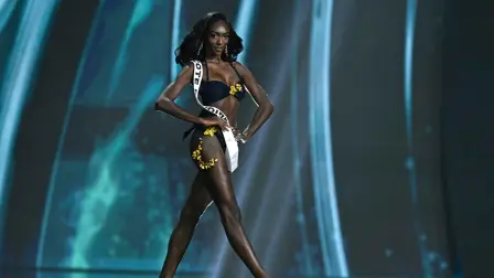 La marfileña Olivia Yacé renunció al título de Miss África y Oceanía por considerar que no representaba sus valores, en medio de señalamientos al certamen.