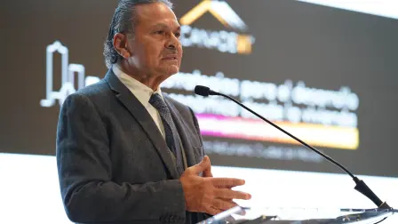 Octavio Romero Oropeza, director del Infonavit, participó en el Congreso Nacional de Vivienda.FOTO: GALO CAÑAS/CUARTOSCURO.COM