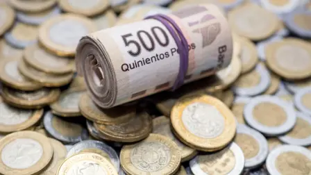 Diputados buscan reactivar el debate sobre el aguinaldo de 30 días con una propuesta que vincula la mejora de la prestación con la antigüedad de los trabajadores.