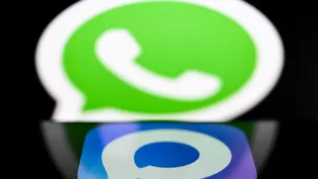 Logotipos de WhatsApp y Max.