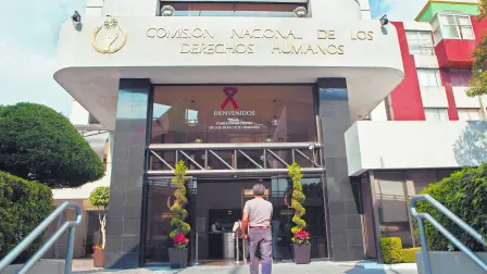 Descripción automática