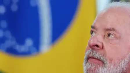 Lula confió en que la firma se lleve finalmente a cabo en enero, como indicó la Comisión Europea el jueves.

Para más información del tema, visita: https://www.eleconomista.com.mx/internacionales/lula-pide-coraje-ue-mercosur-impacienta-busca-otros-socios-20251220-792179.html

¡Síguenos en nuestras redes sociales para mantenerte informado!

Twitter: https://twitter.com/eleconomista 
Facebook: https://www.facebook.com/ElEconomista.mx
Instagram: https://www.instagram.com/eleconomistamx
LinkedIn: https://www.linkedin.com/company/el-economista/
T

#ElEconomista #EETV
